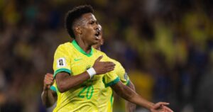 Ancelotti đe dọa đuổi Estevao khỏi đội tuyển Brazil